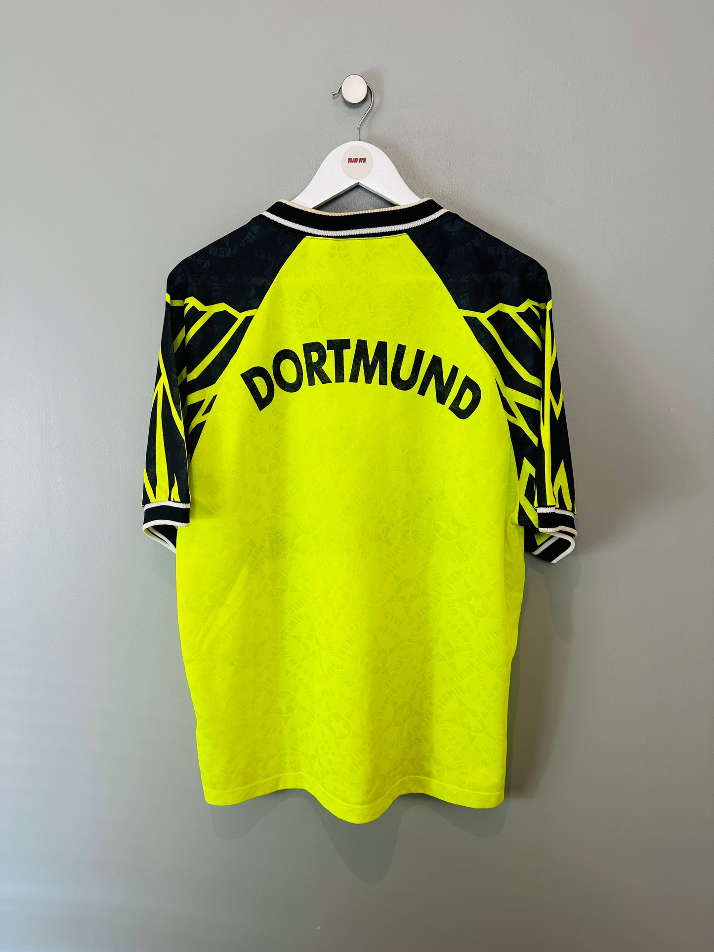 BORUSSIA DORTMUND 1994/95 HOME SHIRT (L) NIKE