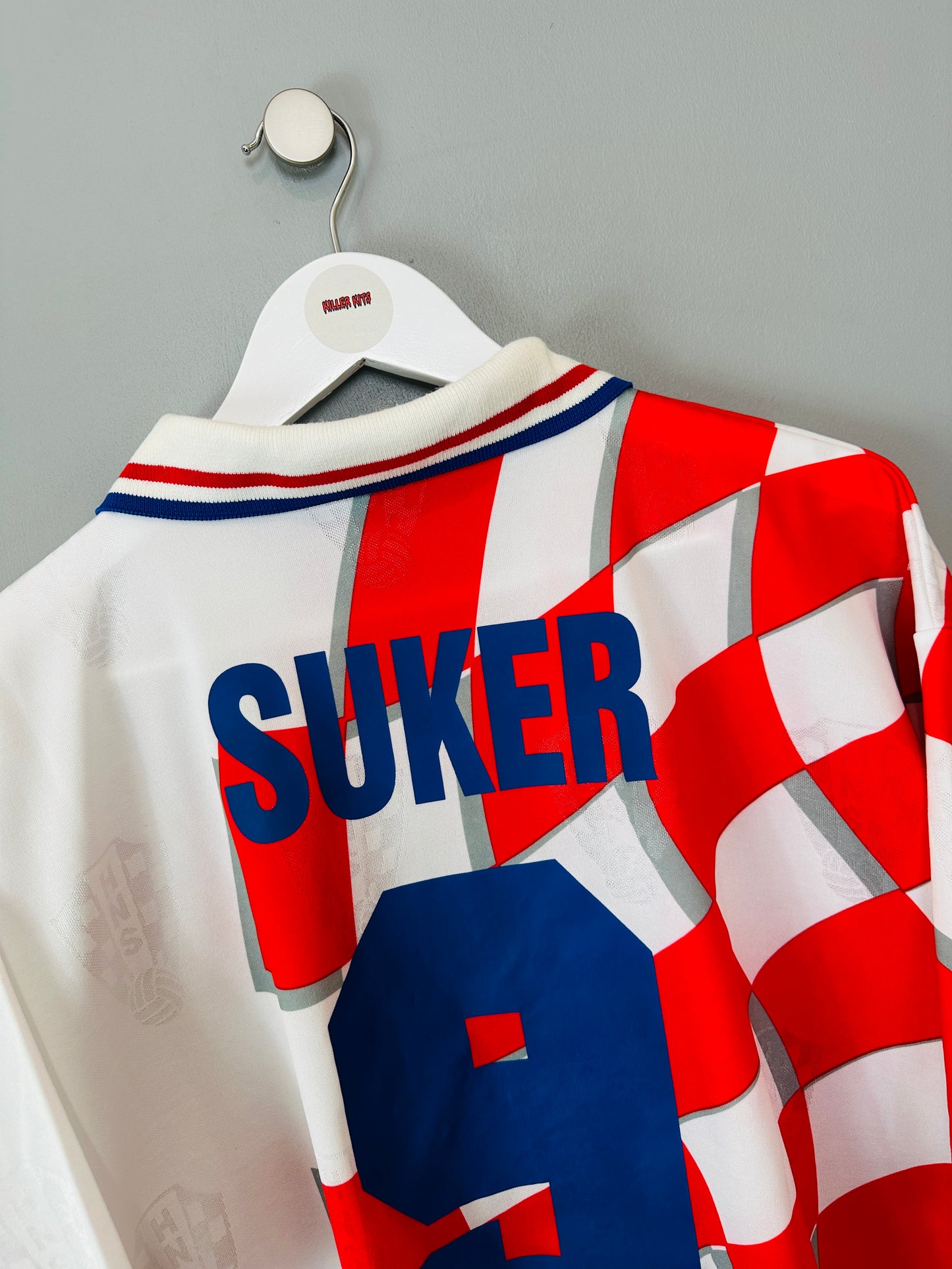 CROATIA 1998/01 HOME SHIRT (XL) LOTTO (ŠUKER #9)