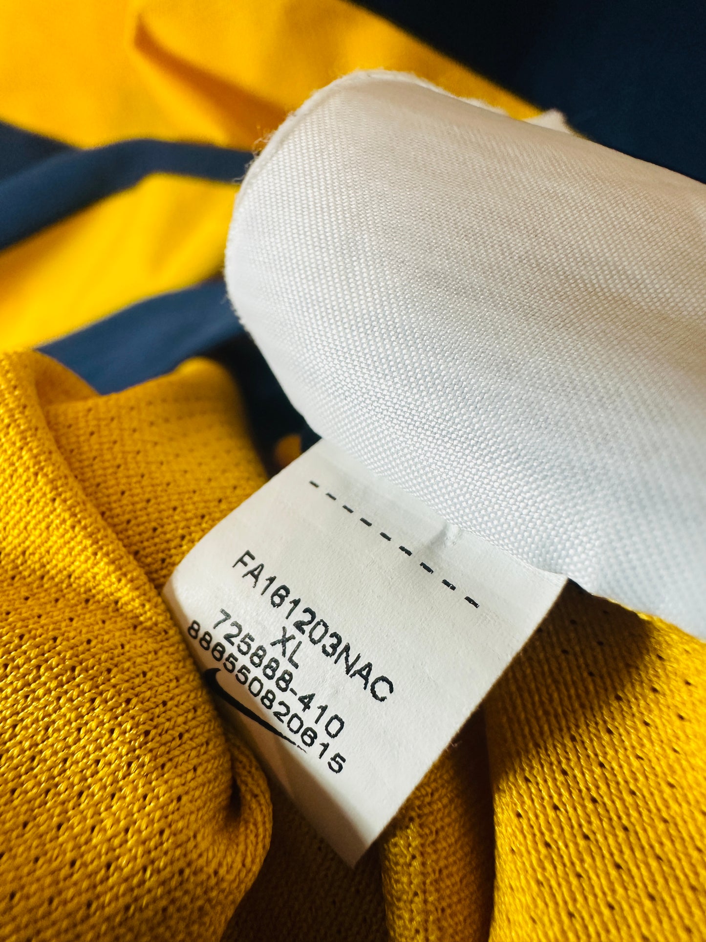HELLAS VERONA 2016/17 HOME SHIRT (XL) NIKE (PAZZINI #11)