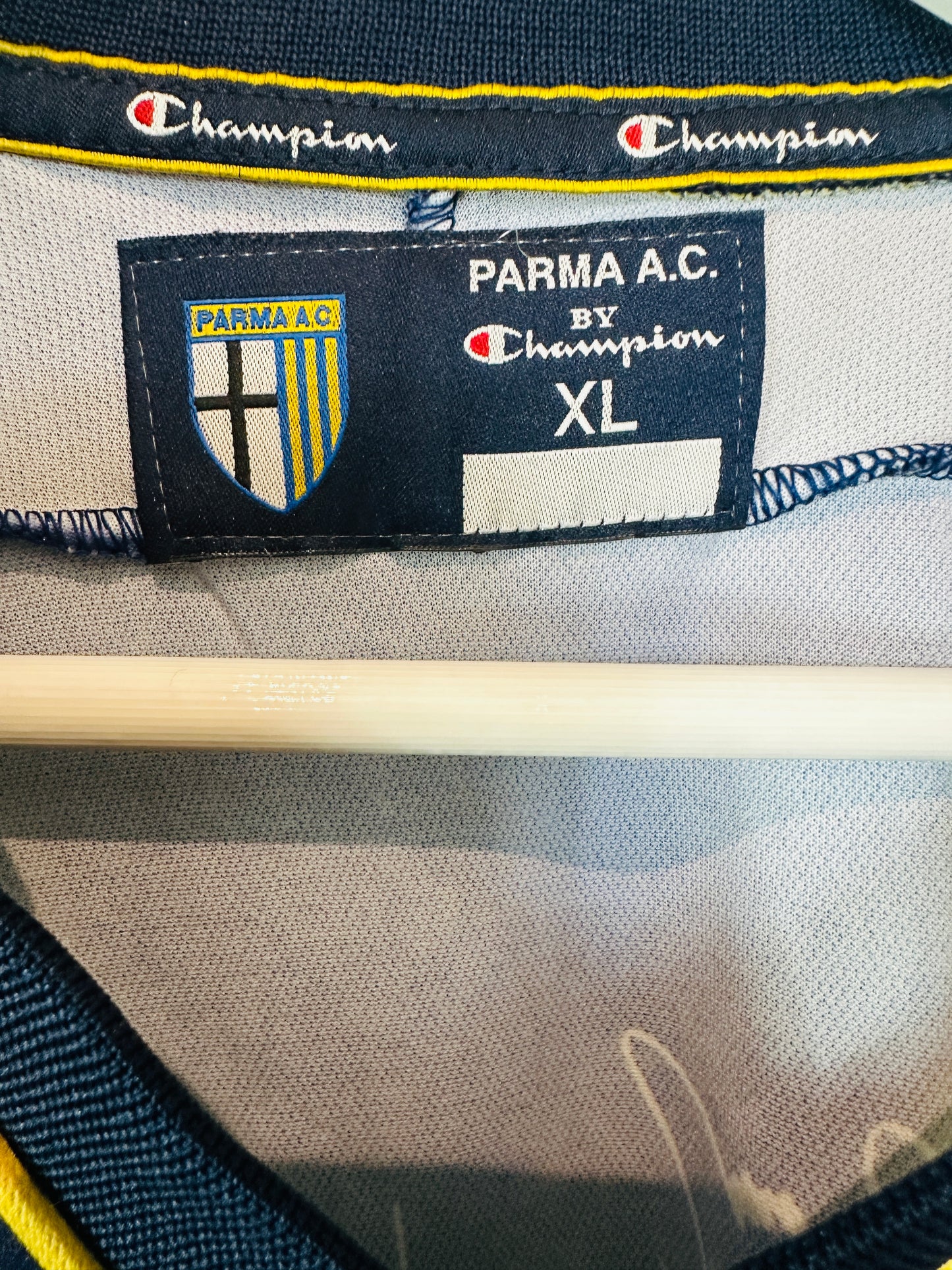 PARMA 2001/02 'SIGNED FINALE TIM CUP' AWAY SHIRT (XL) CHAMPION