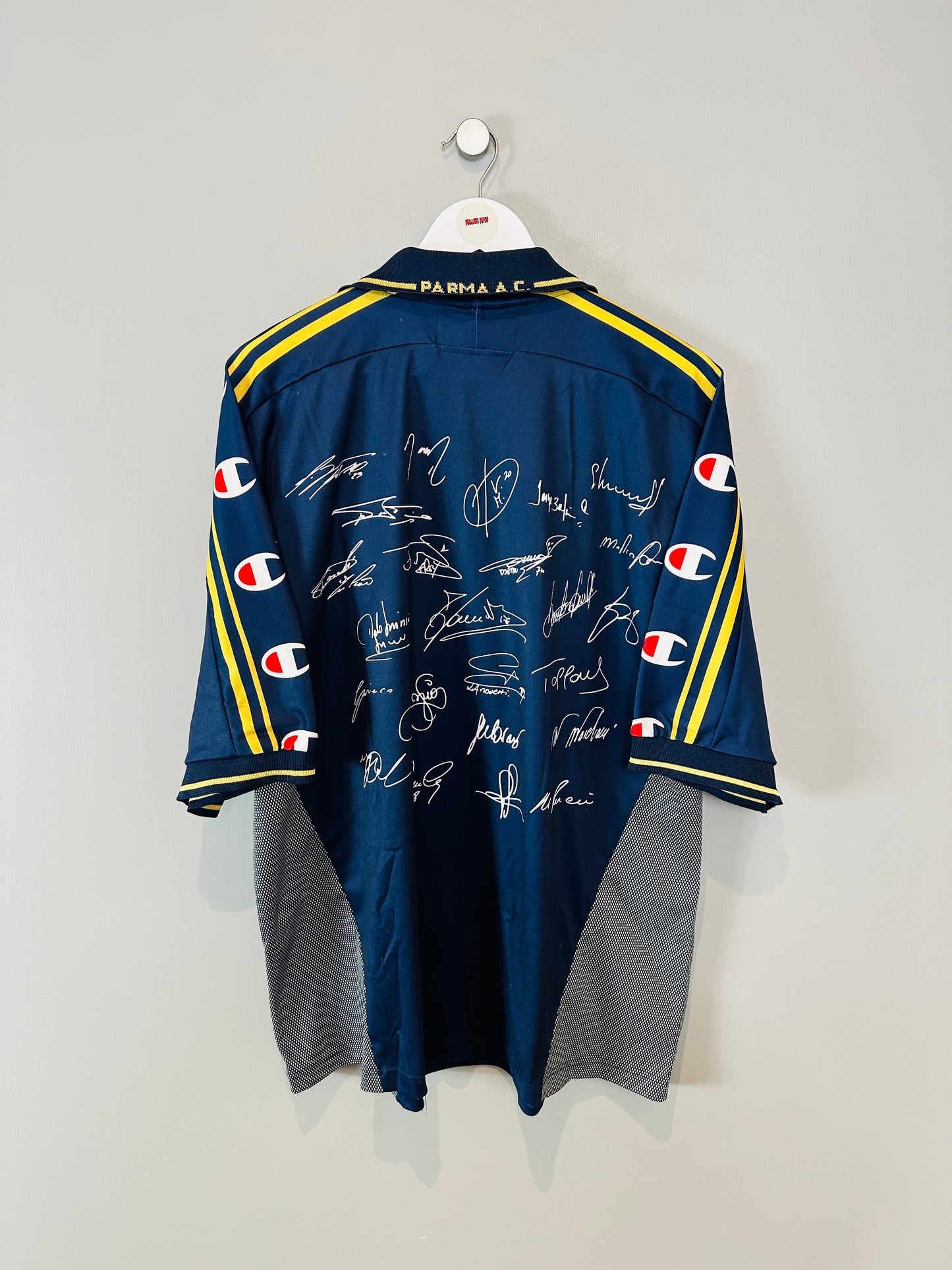 PARMA 2001/02 'SIGNED FINALE TIM CUP' AWAY SHIRT (XL) CHAMPION