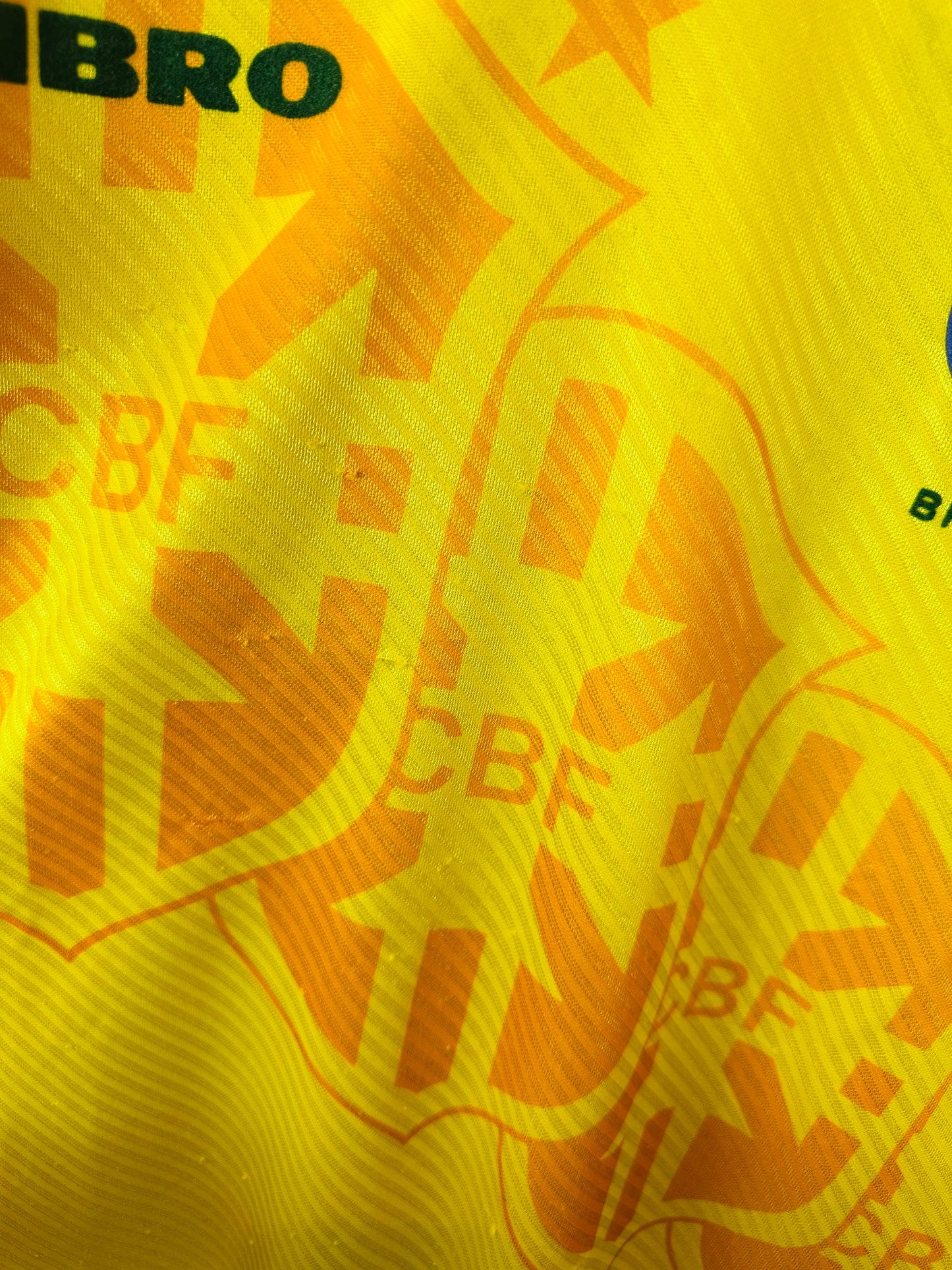 BRAZIL 1994/95 HOME SHIRT (M) UMBRO
