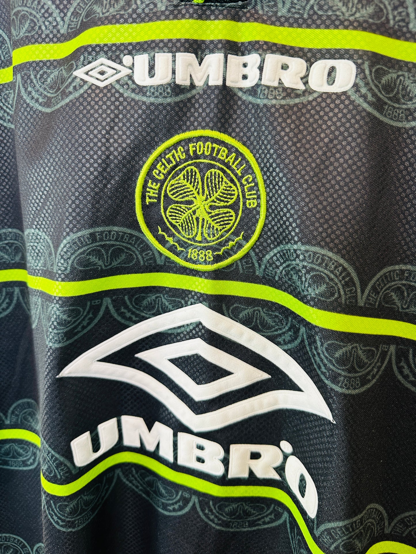 CELTIC 1998/99 AWAY SHIRT (XL) UMBRO