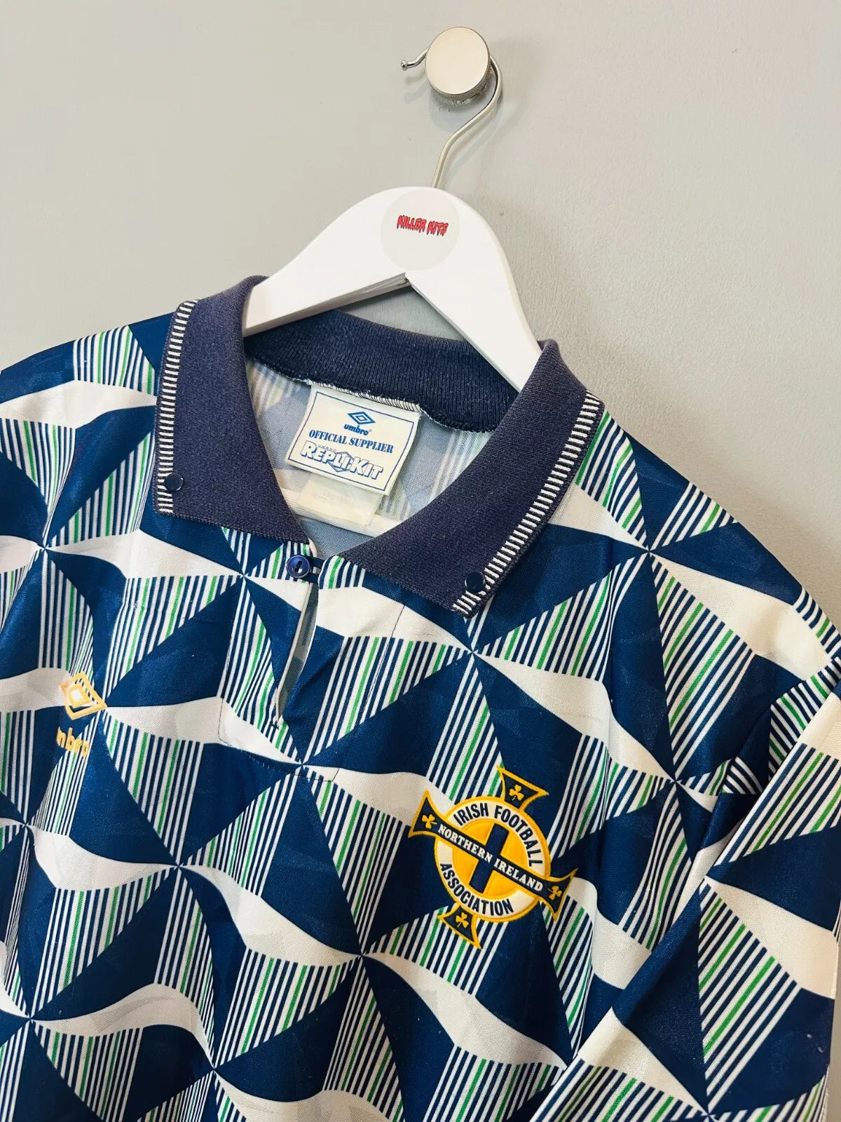 NORTHERN IRELAND 1990/92 AWAY SHIRT (L) UMBRO