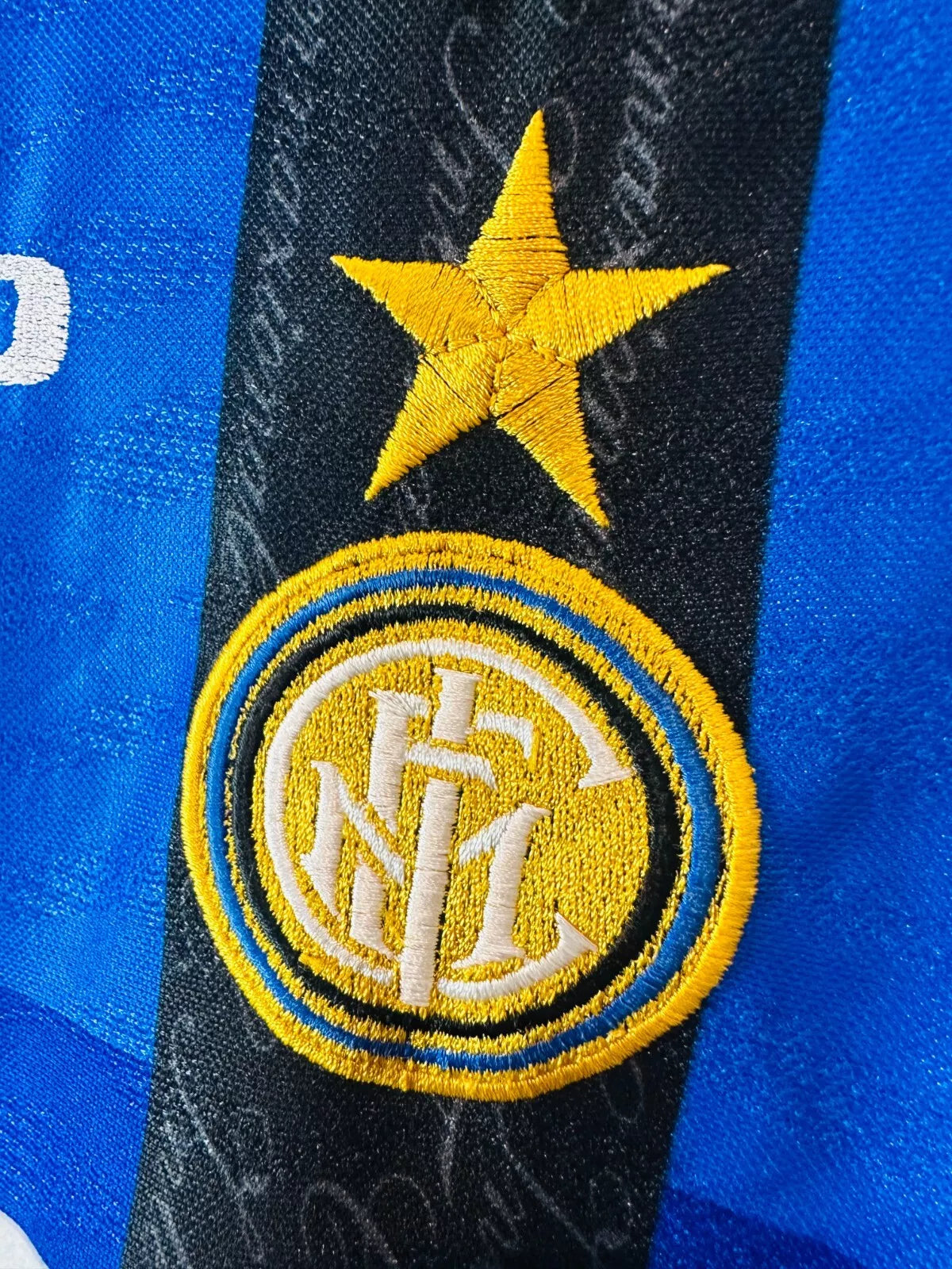 INTER MILAN 1997/98 HOME SHIRT (M) UMBRO
